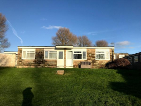 Chalet 172 Sandown Bay Holiday Centre